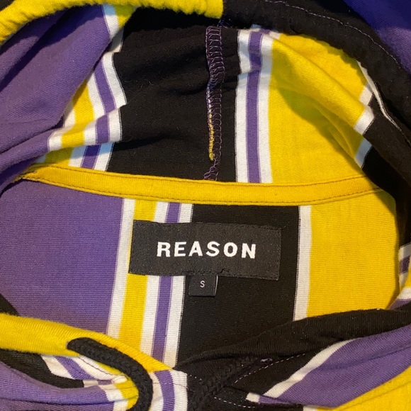 Reason hooded Tshirt size S - Picture 4 of 4